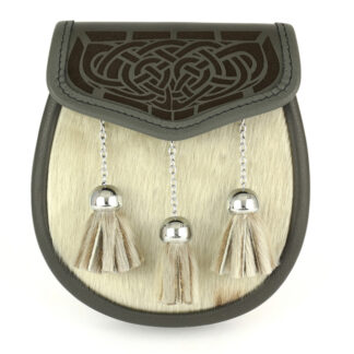 Engraved Leather Sporran LE6